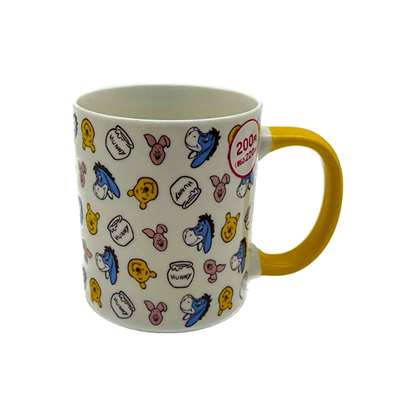 Caneca De Porcelana (Modelo: Ursinho Pooh,Figurinhas,Capac 350Ml) | Daiso
